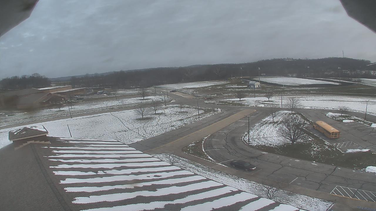 Thumbnail for current weather camera view from Central ES in Cambridge, Ohio
