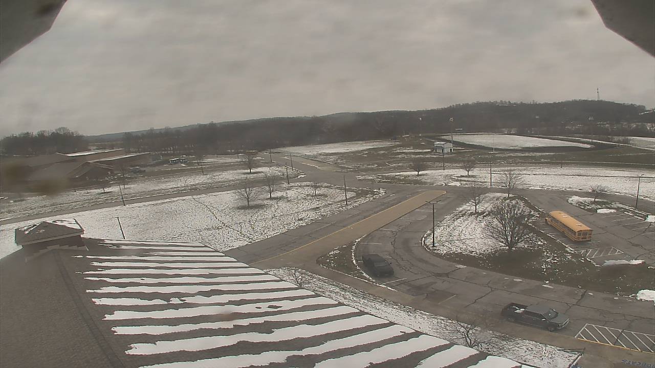 Thumbnail for current weather camera view from Central ES in Cambridge, Ohio