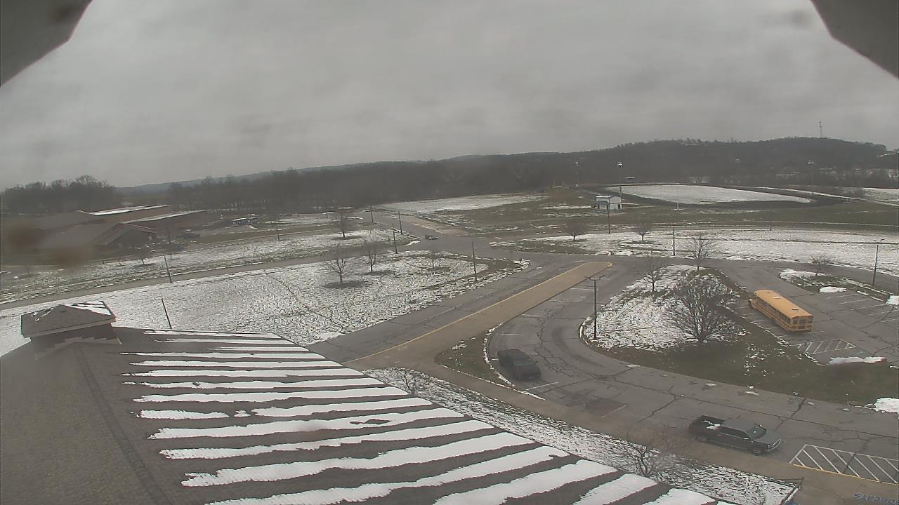 Thumbnail for current weather camera view from Central ES in Cambridge, Ohio