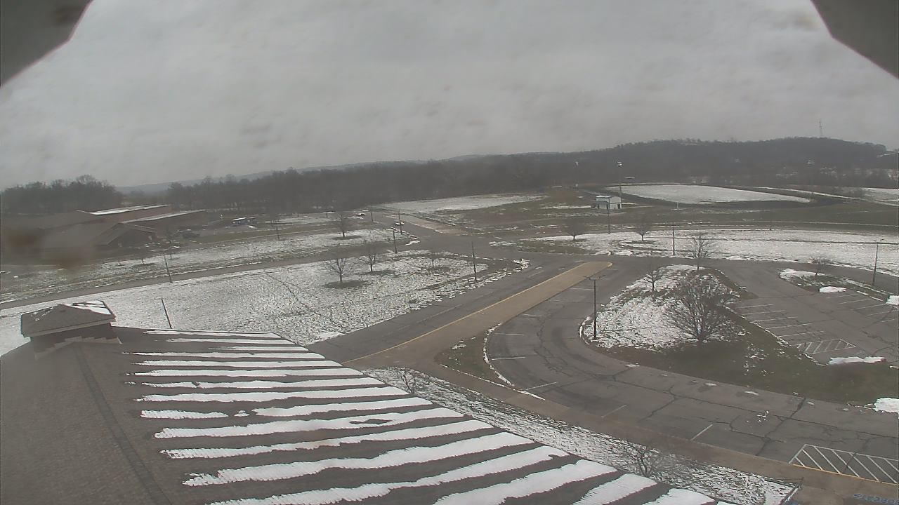 Thumbnail for current weather camera view from Central ES in Cambridge, Ohio