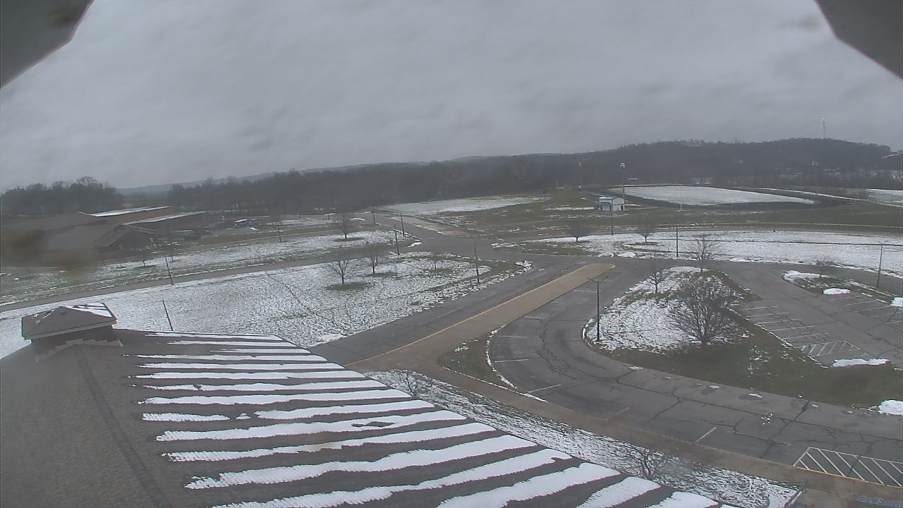 Thumbnail for current weather camera view from Central ES in Cambridge, Ohio