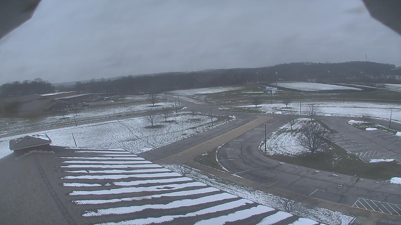 Thumbnail for current weather camera view from Central ES in Cambridge, Ohio