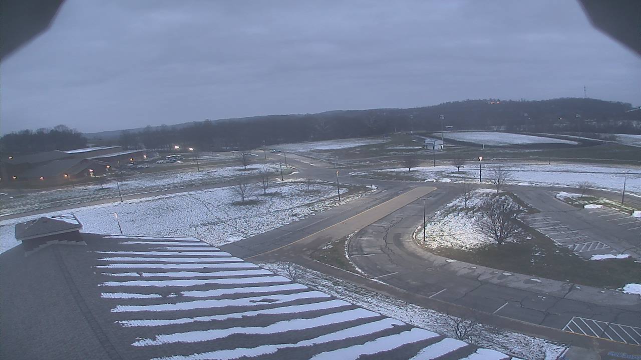 Thumbnail for current weather camera view from Central ES in Cambridge, Ohio