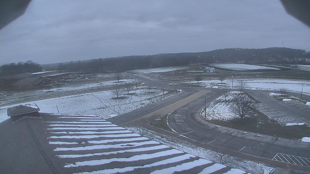 Thumbnail for current weather camera view from Central ES in Cambridge, Ohio