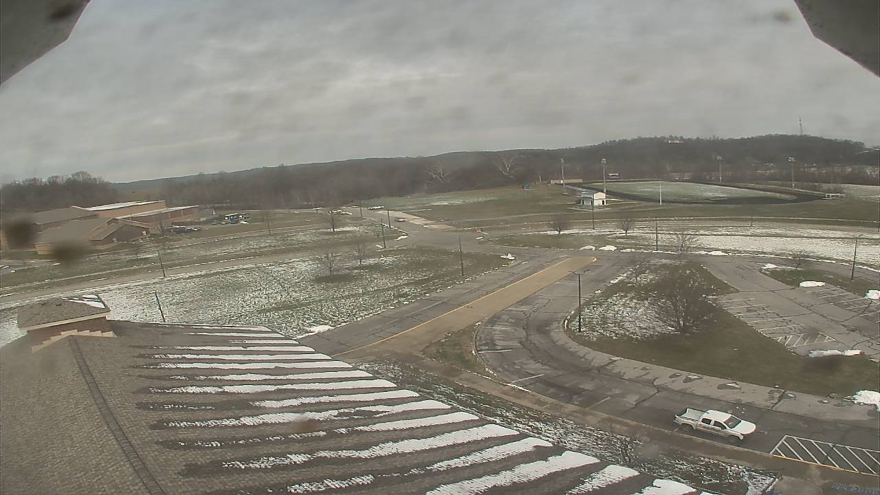 Thumbnail for current weather camera view from Central ES in Cambridge, Ohio