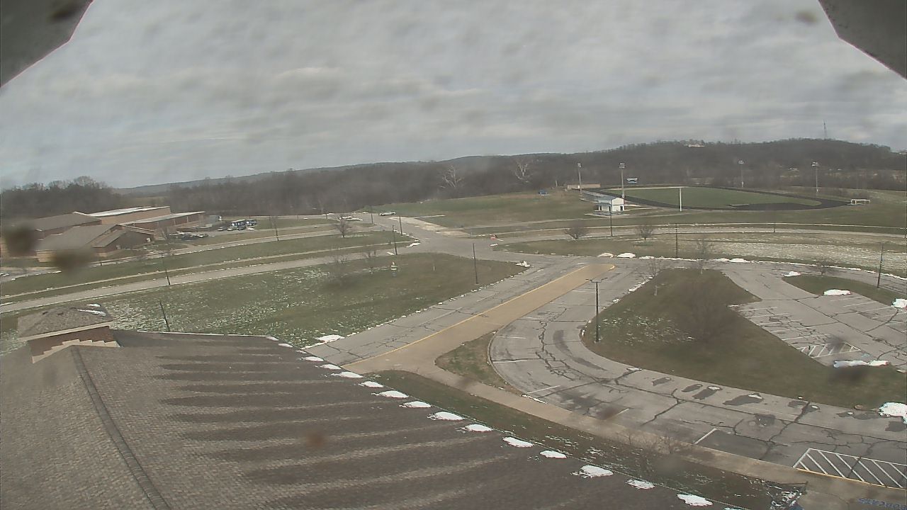 Thumbnail for current weather camera view from Central ES in Cambridge, Ohio