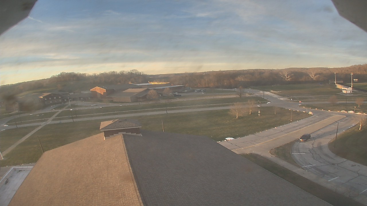 Thumbnail for current weather camera view from Central ES in Cambridge, Ohio