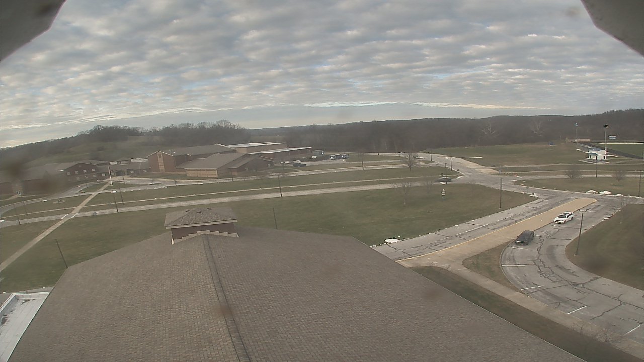 Thumbnail for current weather camera view from Central ES in Cambridge, Ohio