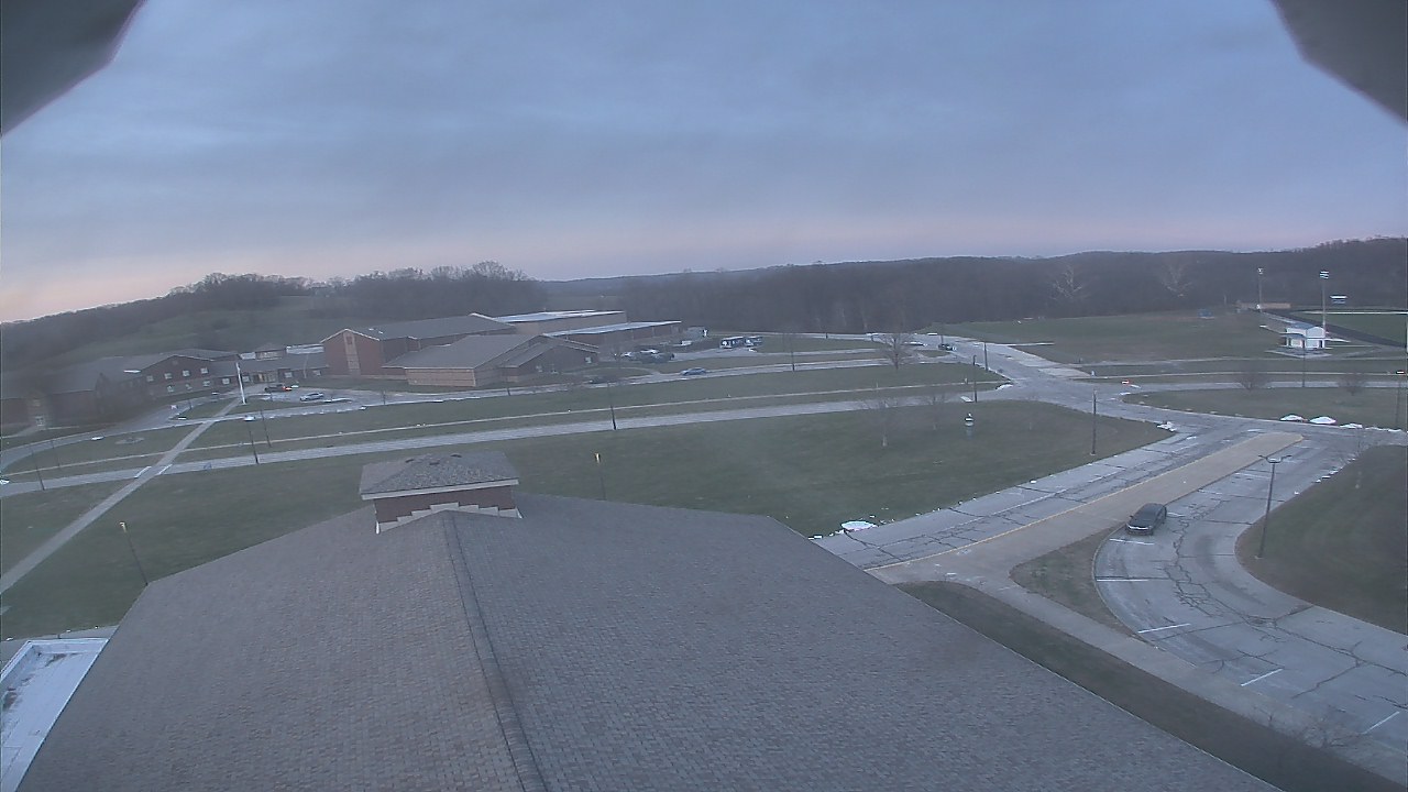 Thumbnail for current weather camera view from Central ES in Cambridge, Ohio