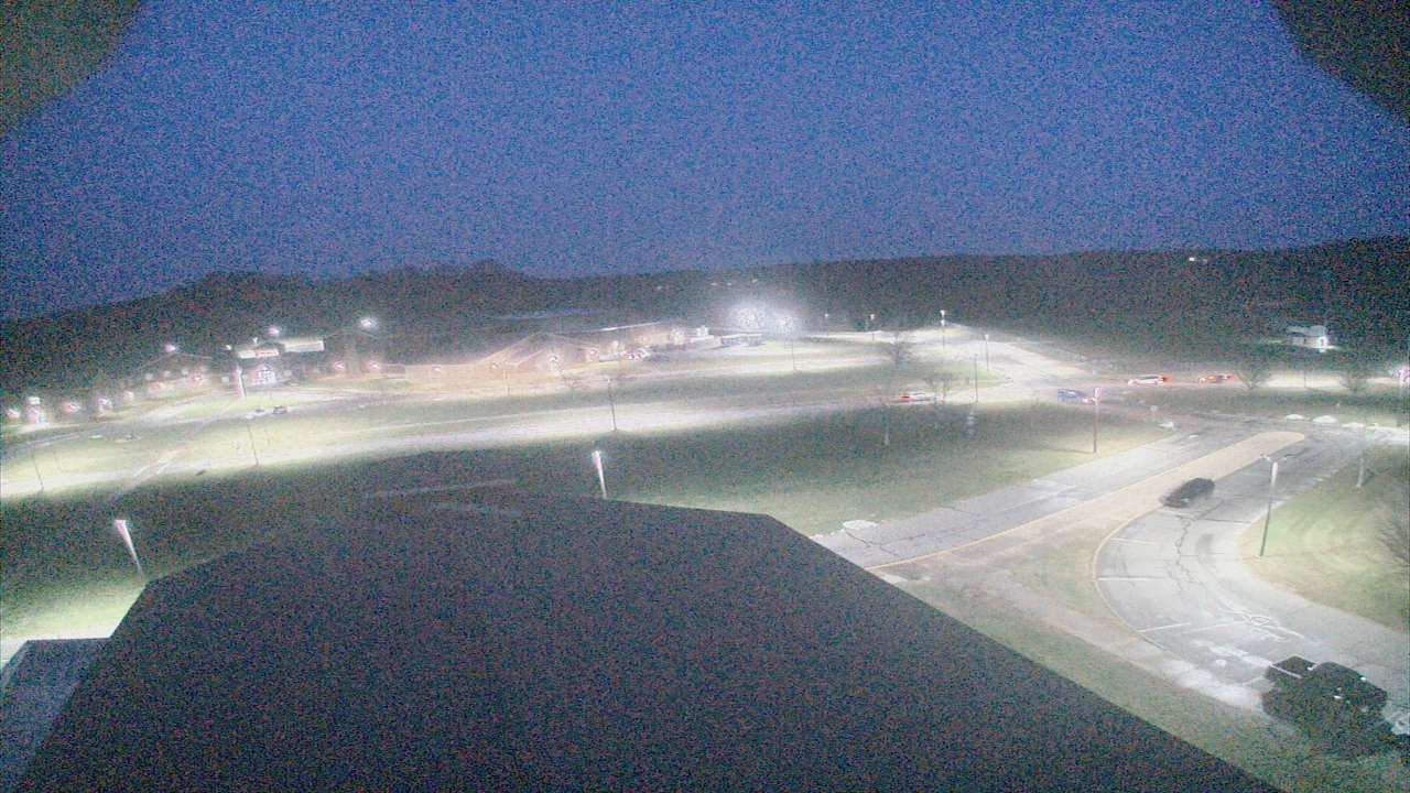 Thumbnail for current weather camera view from Central ES in Cambridge, Ohio