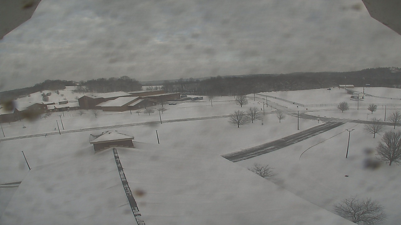 Thumbnail for current weather camera view from Central ES in Cambridge, Ohio