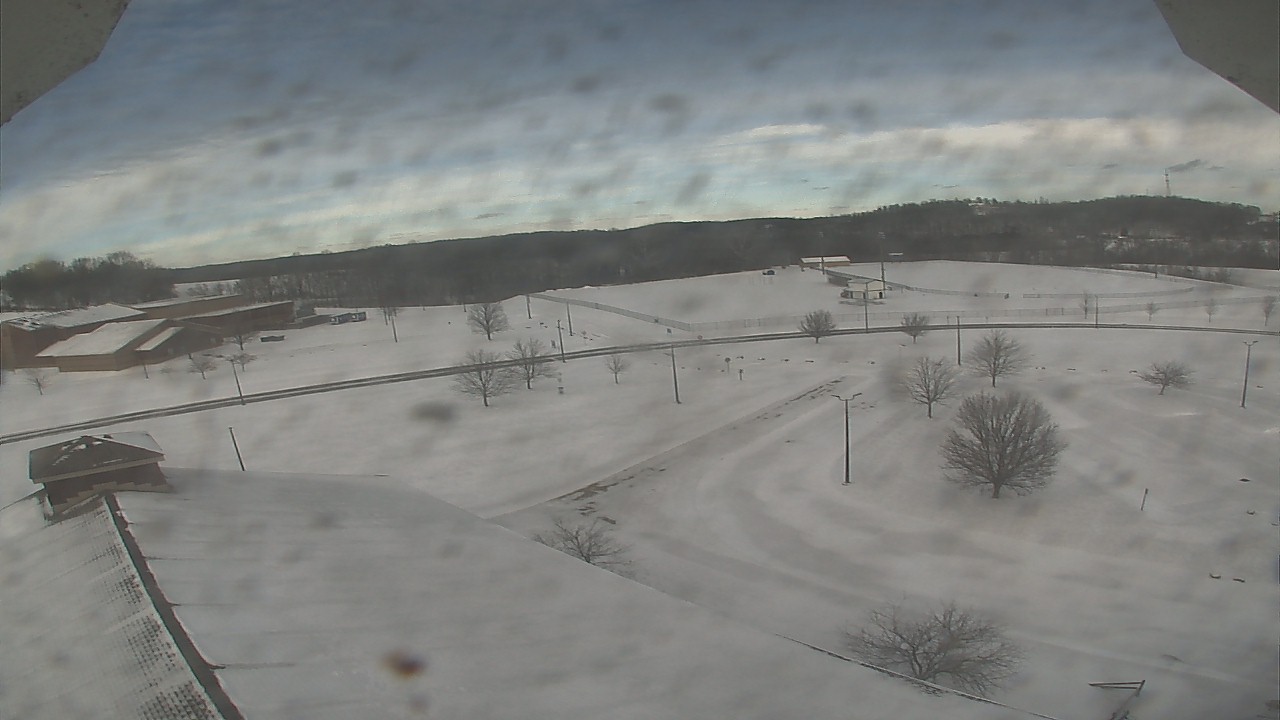 Thumbnail for current weather camera view from Central ES in Cambridge, Ohio