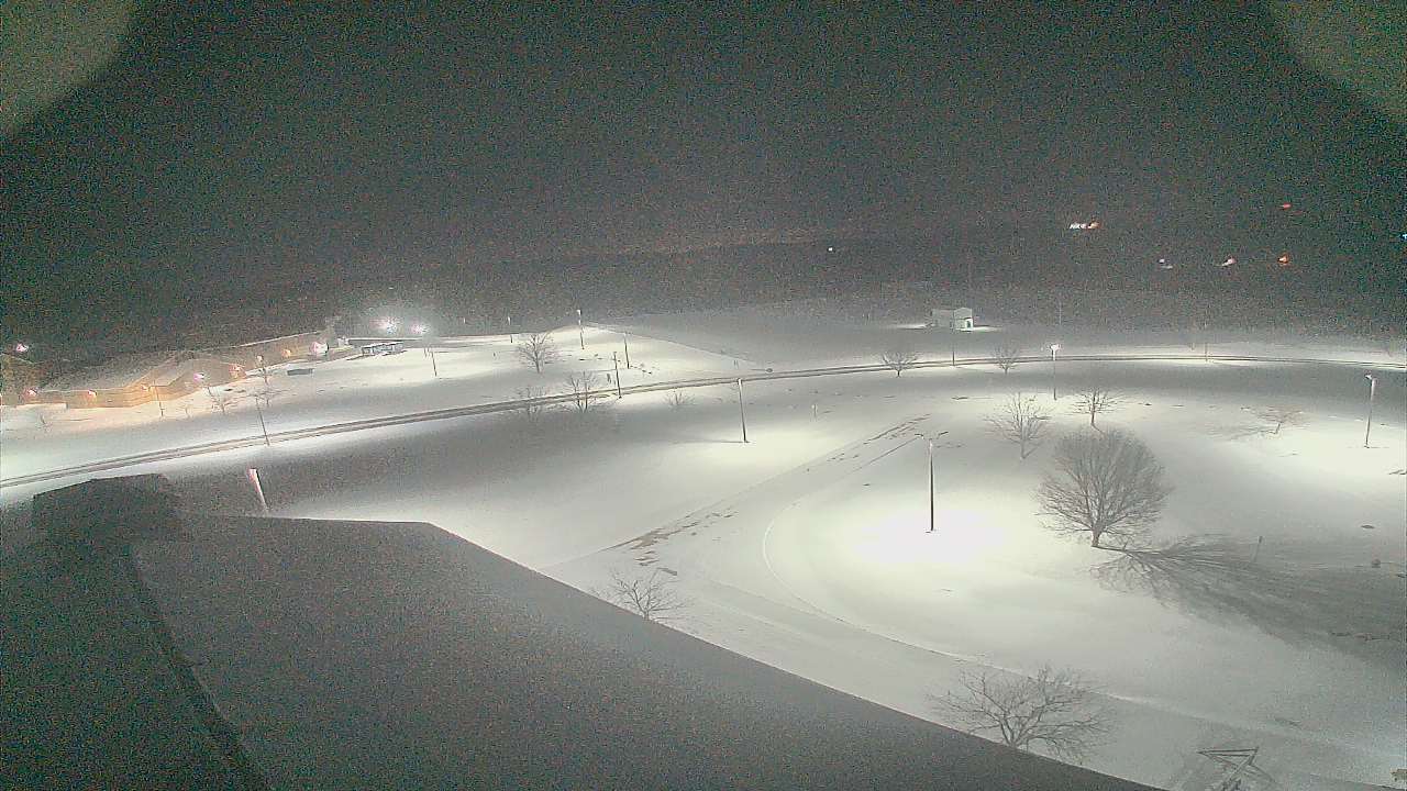 Thumbnail for current weather camera view from Central ES in Cambridge, Ohio