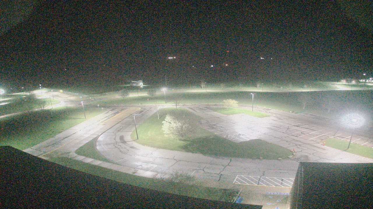 Thumbnail for current weather camera view from Central ES in Cambridge, Ohio