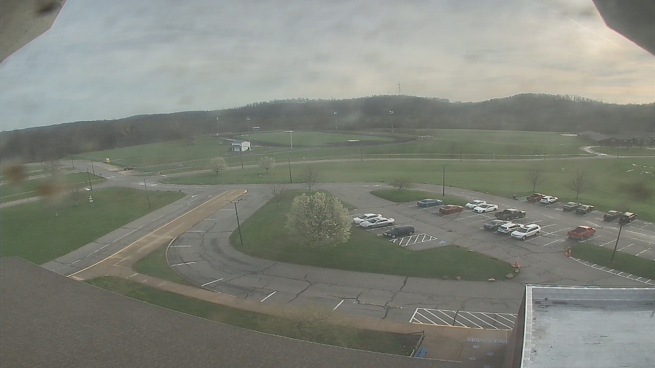 Thumbnail for current weather camera view from Central ES in Cambridge, Ohio