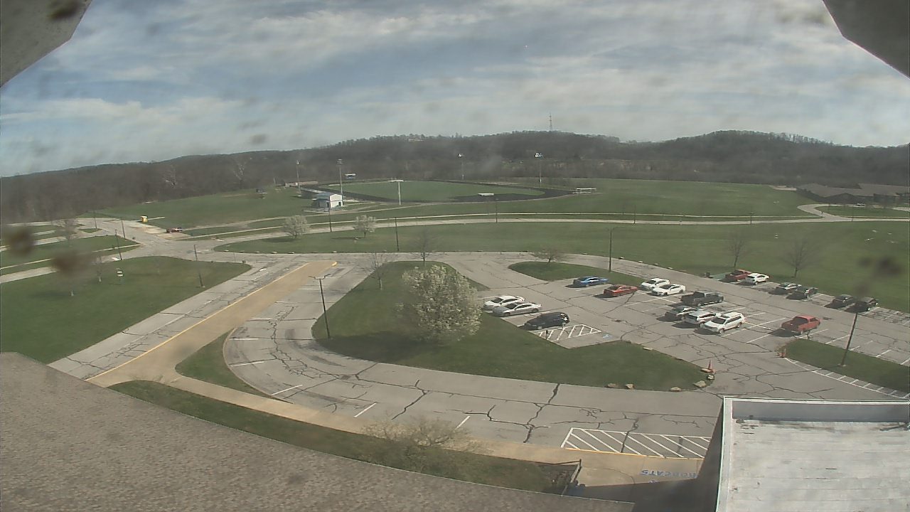 Thumbnail for current weather camera view from Central ES in Cambridge, Ohio
