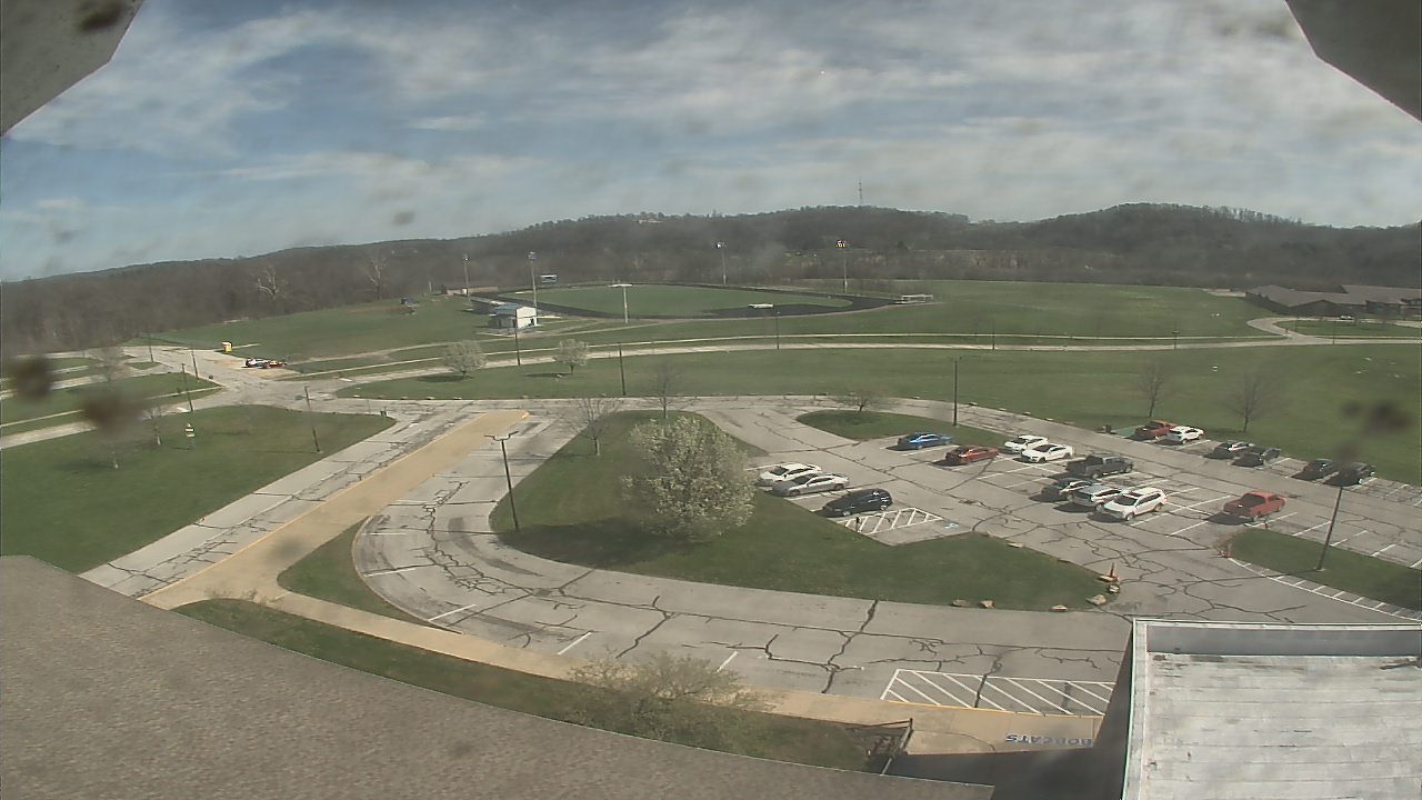 Thumbnail for current weather camera view from Central ES in Cambridge, Ohio
