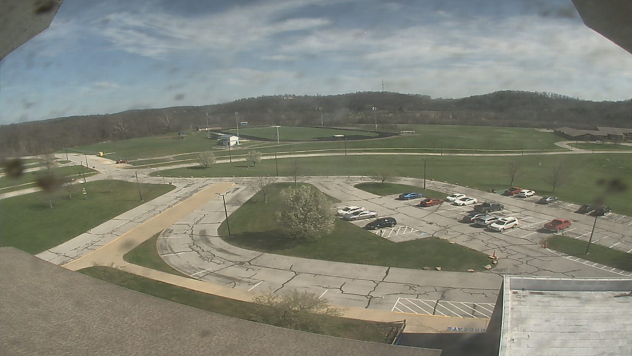 Thumbnail for current weather camera view from Central ES in Cambridge, Ohio