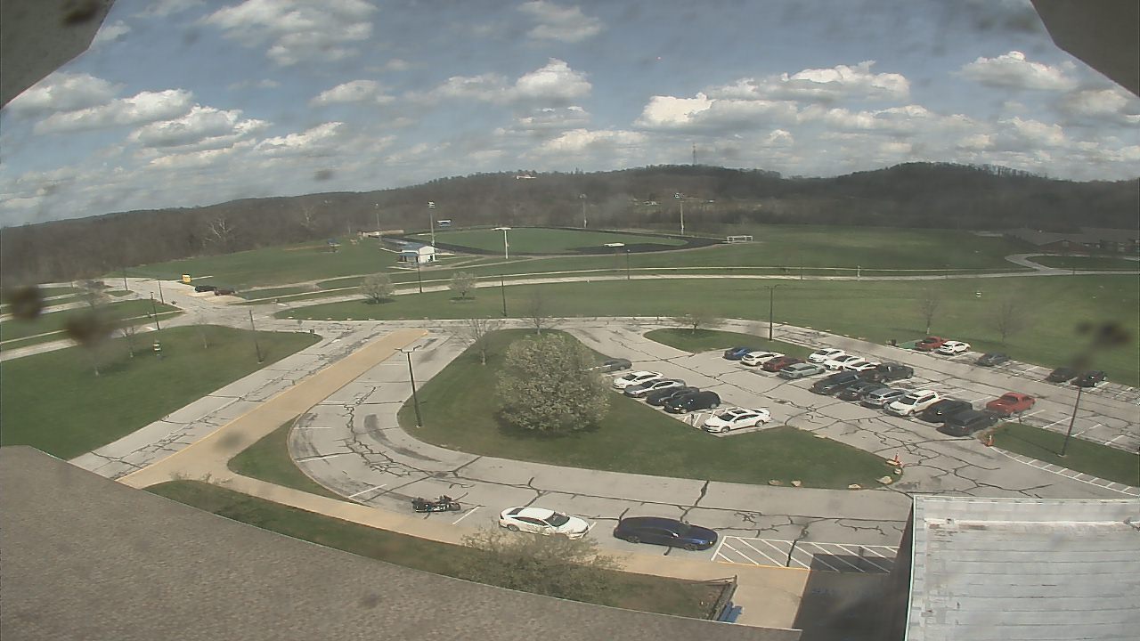 Thumbnail for current weather camera view from Central ES in Cambridge, Ohio