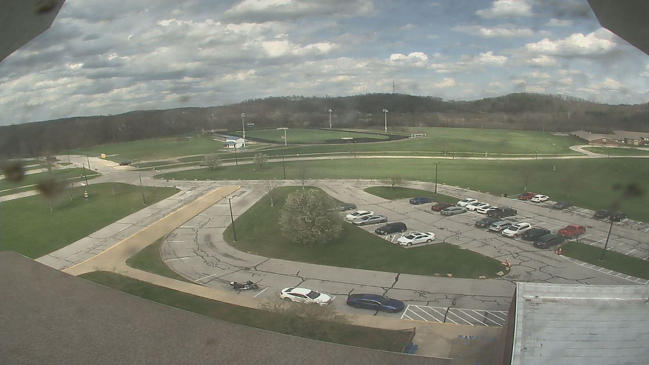 Thumbnail for current weather camera view from Central ES in Cambridge, Ohio