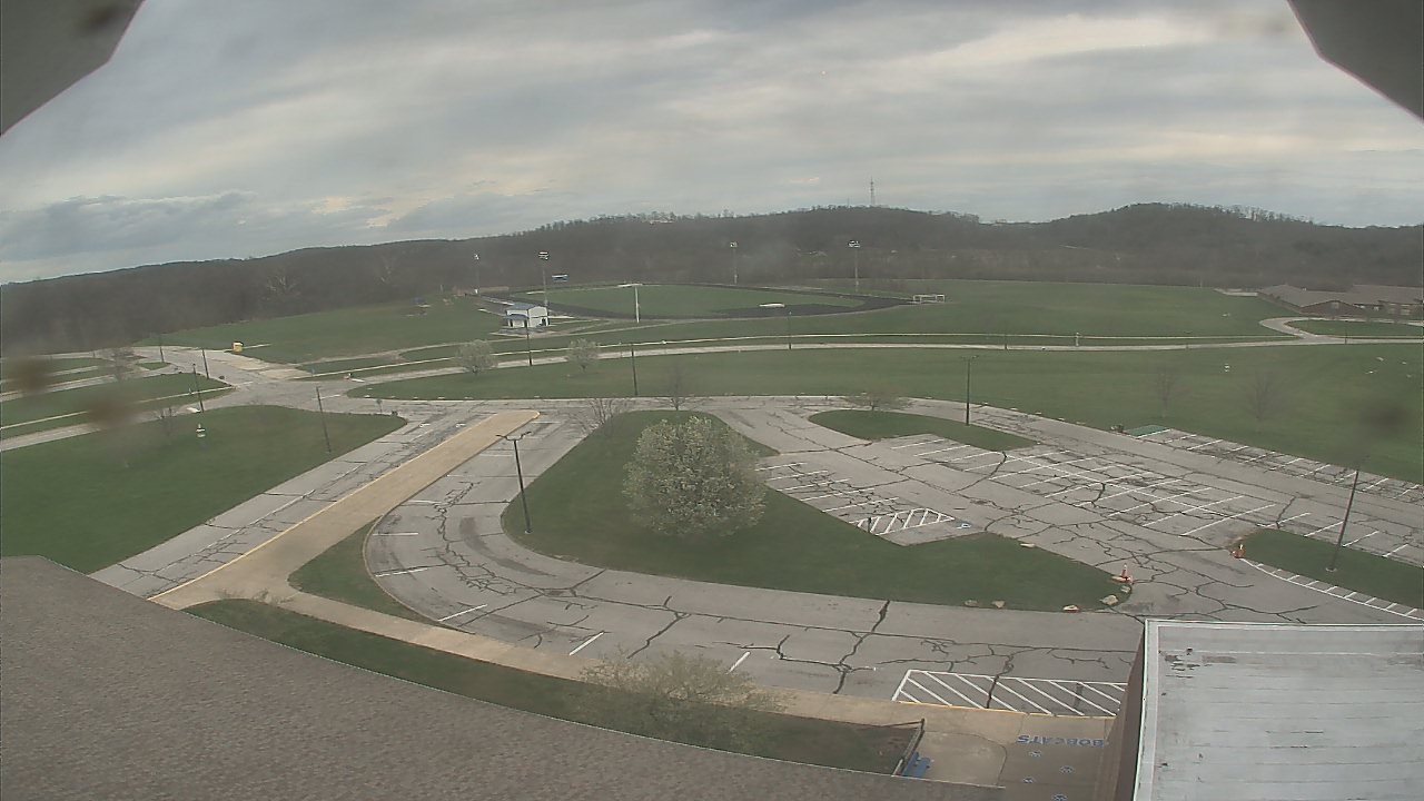 Thumbnail for current weather camera view from Central ES in Cambridge, Ohio