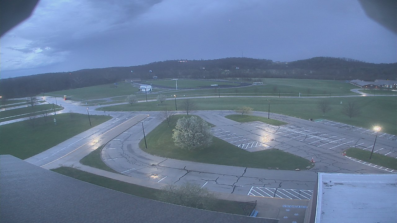 Thumbnail for current weather camera view from Central ES in Cambridge, Ohio