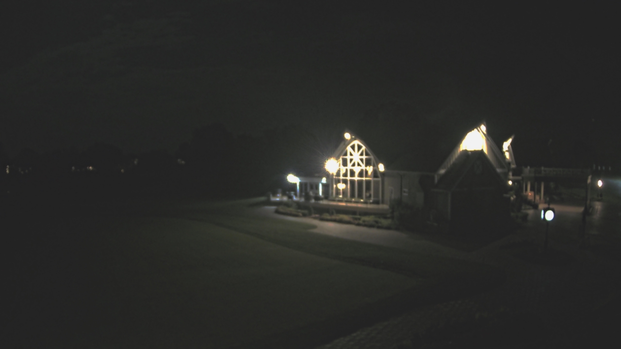 Thumbnail for current weather camera view from Coldstream Country Club in Cincinnati, Ohio