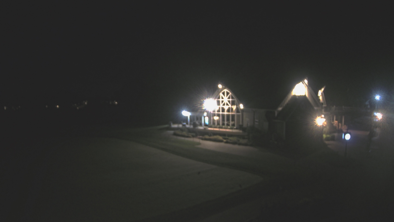 Thumbnail for current weather camera view from Coldstream Country Club in Cincinnati, Ohio