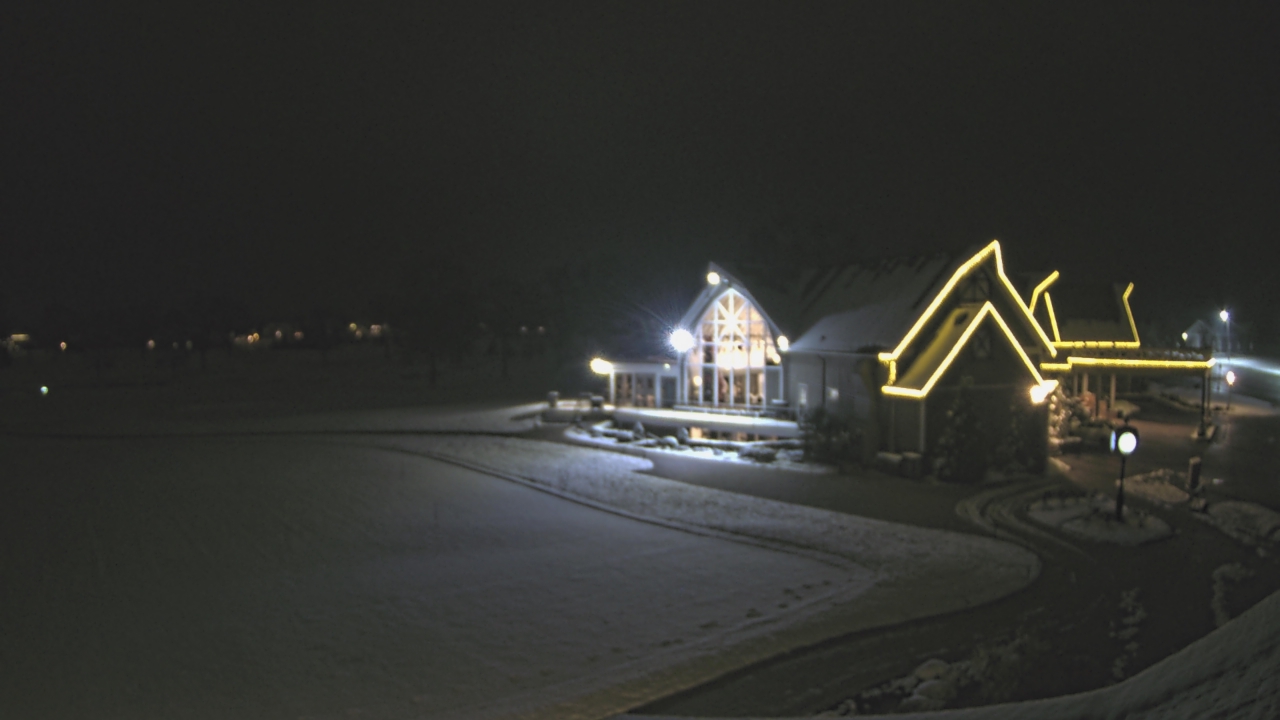 Thumbnail for current weather camera view from Coldstream Country Club in Cincinnati, Ohio