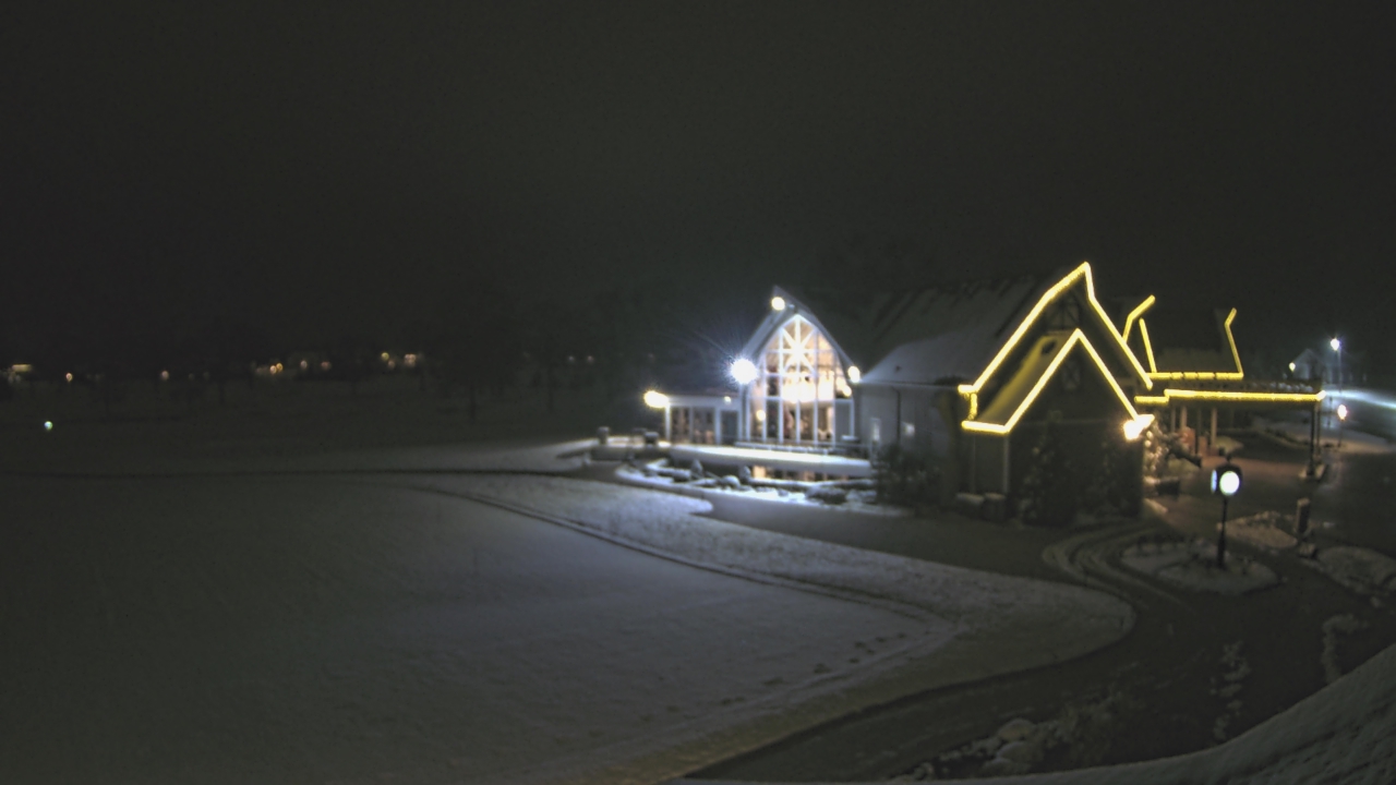 Thumbnail for current weather camera view from Coldstream Country Club in Cincinnati, Ohio