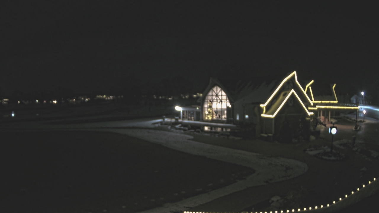 Thumbnail for current weather camera view from Coldstream Country Club in Cincinnati, Ohio