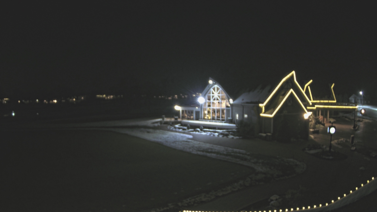 Thumbnail for current weather camera view from Coldstream Country Club in Cincinnati, Ohio