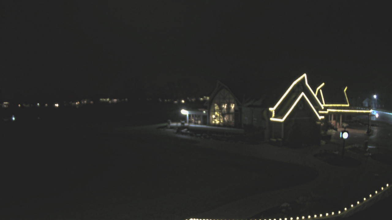 Thumbnail for current weather camera view from Coldstream Country Club in Cincinnati, Ohio