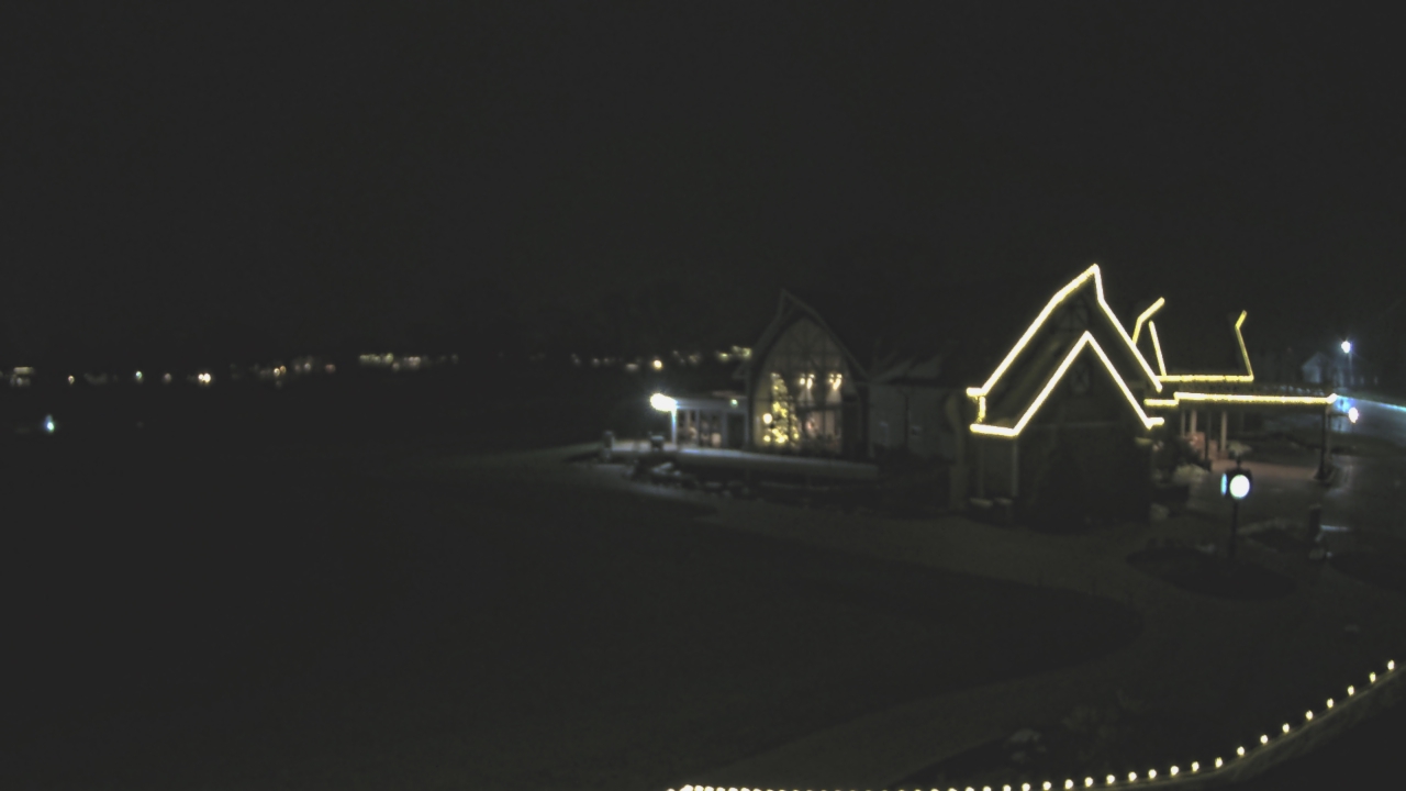 Thumbnail for current weather camera view from Coldstream Country Club in Cincinnati, Ohio