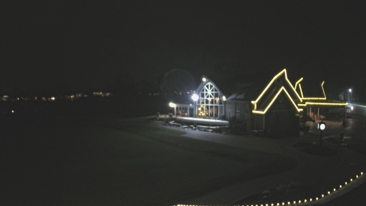 Thumbnail for current weather camera view from Coldstream Country Club in Cincinnati, Ohio