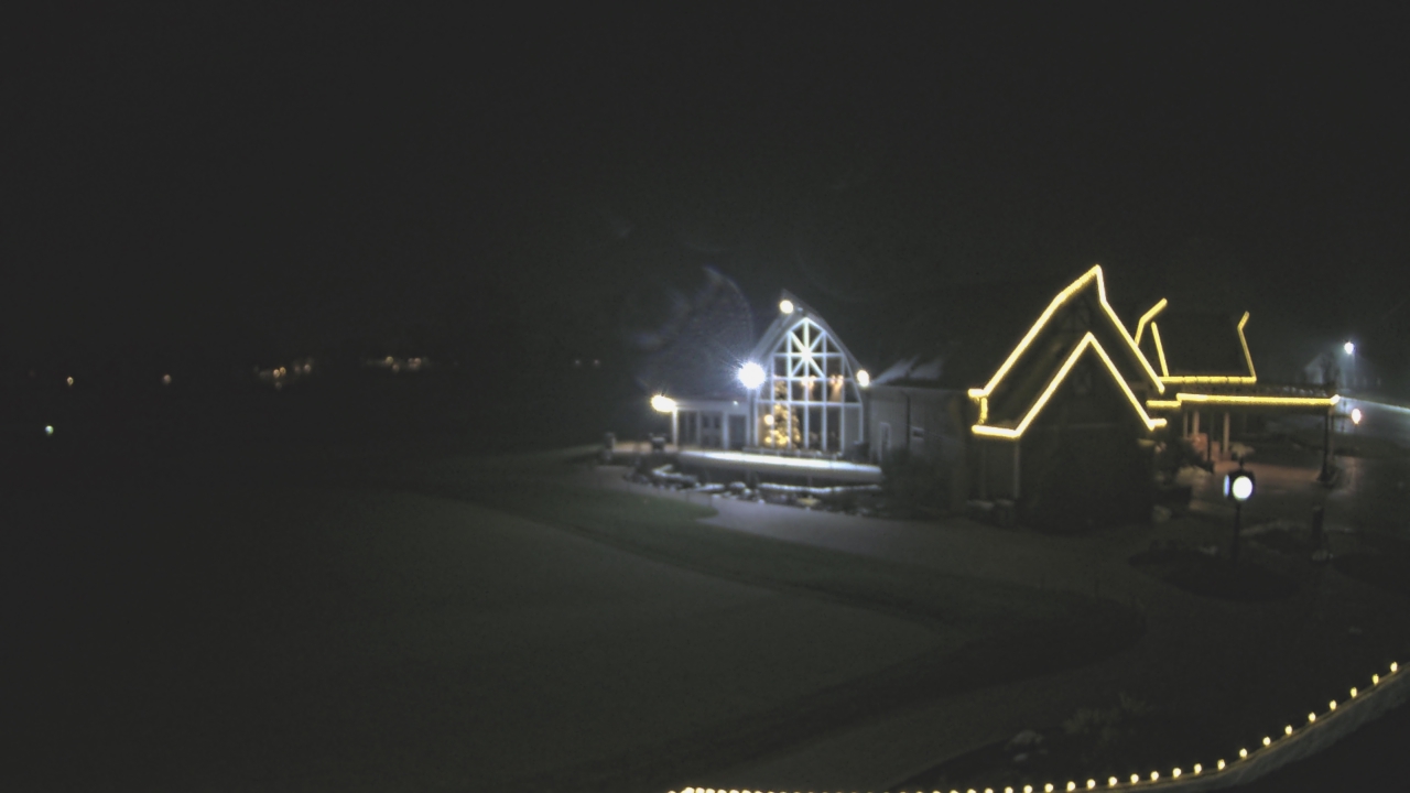 Thumbnail for current weather camera view from Coldstream Country Club in Cincinnati, Ohio