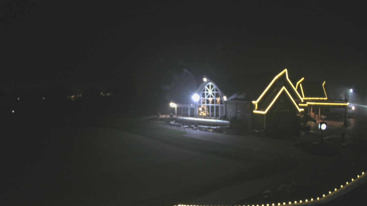 Thumbnail for current weather camera view from Coldstream Country Club in Cincinnati, Ohio