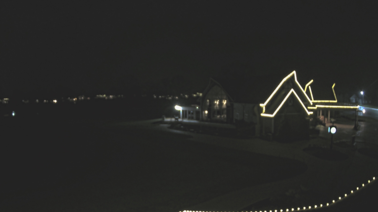 Thumbnail for current weather camera view from Coldstream Country Club in Cincinnati, Ohio