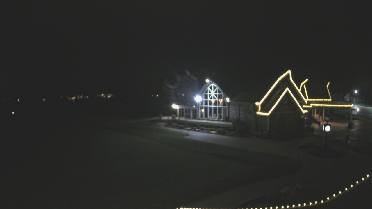 Thumbnail for current weather camera view from Coldstream Country Club in Cincinnati, Ohio