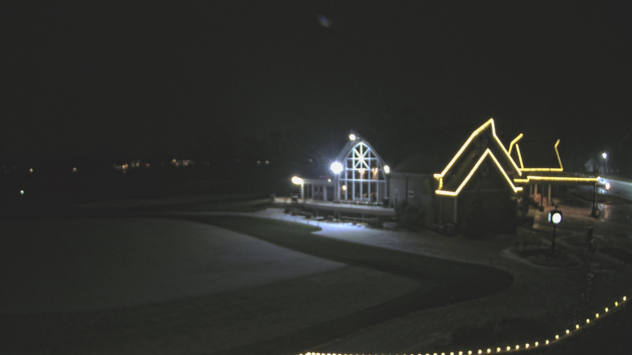 Thumbnail for current weather camera view from Coldstream Country Club in Cincinnati, Ohio