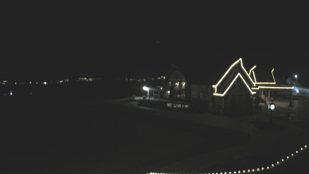 Thumbnail for current weather camera view from Coldstream Country Club in Cincinnati, Ohio