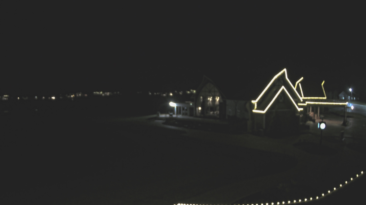 Thumbnail for current weather camera view from Coldstream Country Club in Cincinnati, Ohio