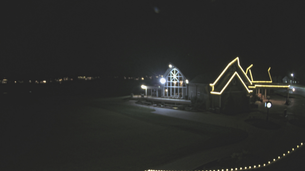 Thumbnail for current weather camera view from Coldstream Country Club in Cincinnati, Ohio