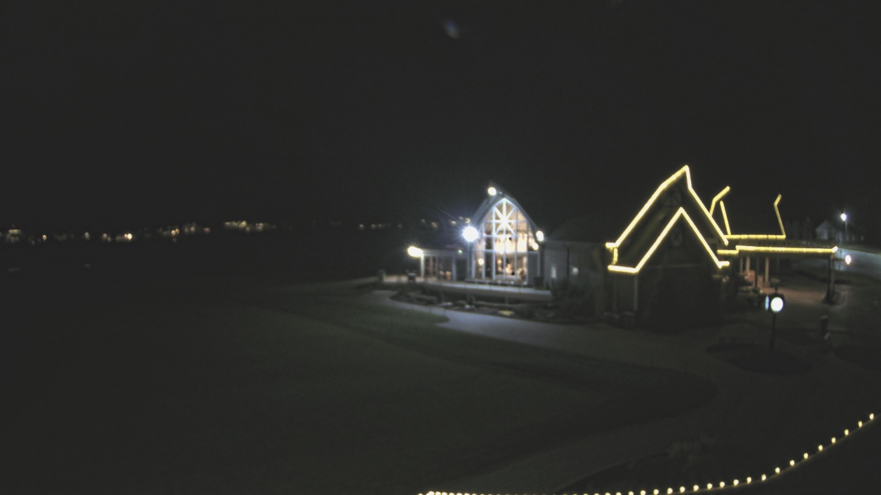 Thumbnail for current weather camera view from Coldstream Country Club in Cincinnati, Ohio