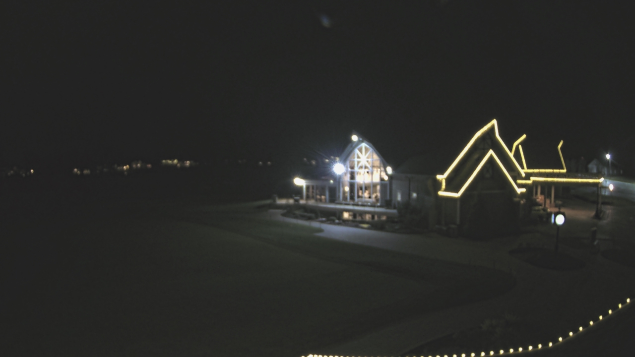 Thumbnail for current weather camera view from Coldstream Country Club in Cincinnati, Ohio