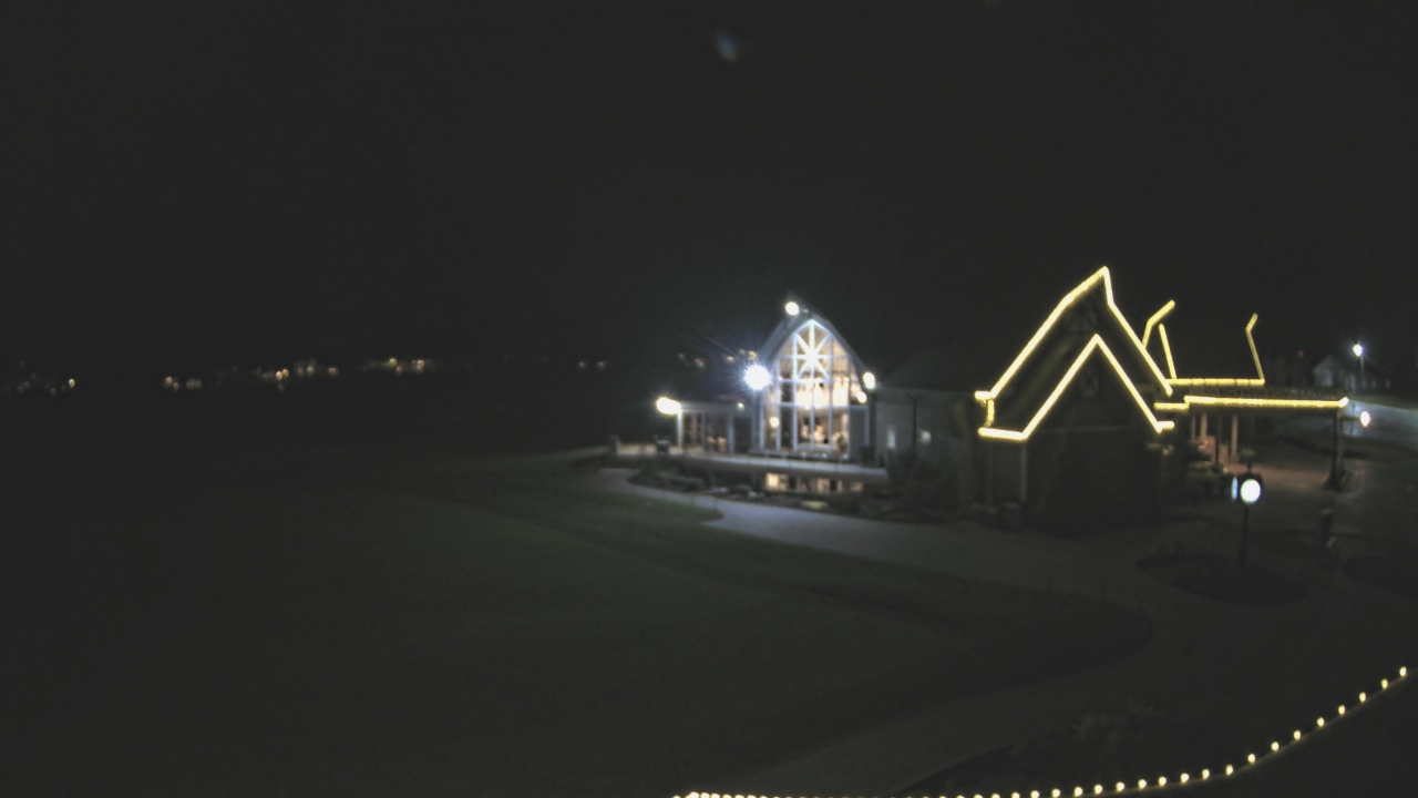 Thumbnail for current weather camera view from Coldstream Country Club in Cincinnati, Ohio