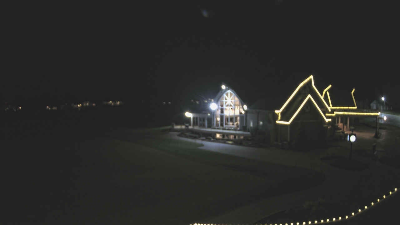 Thumbnail for current weather camera view from Coldstream Country Club in Cincinnati, Ohio