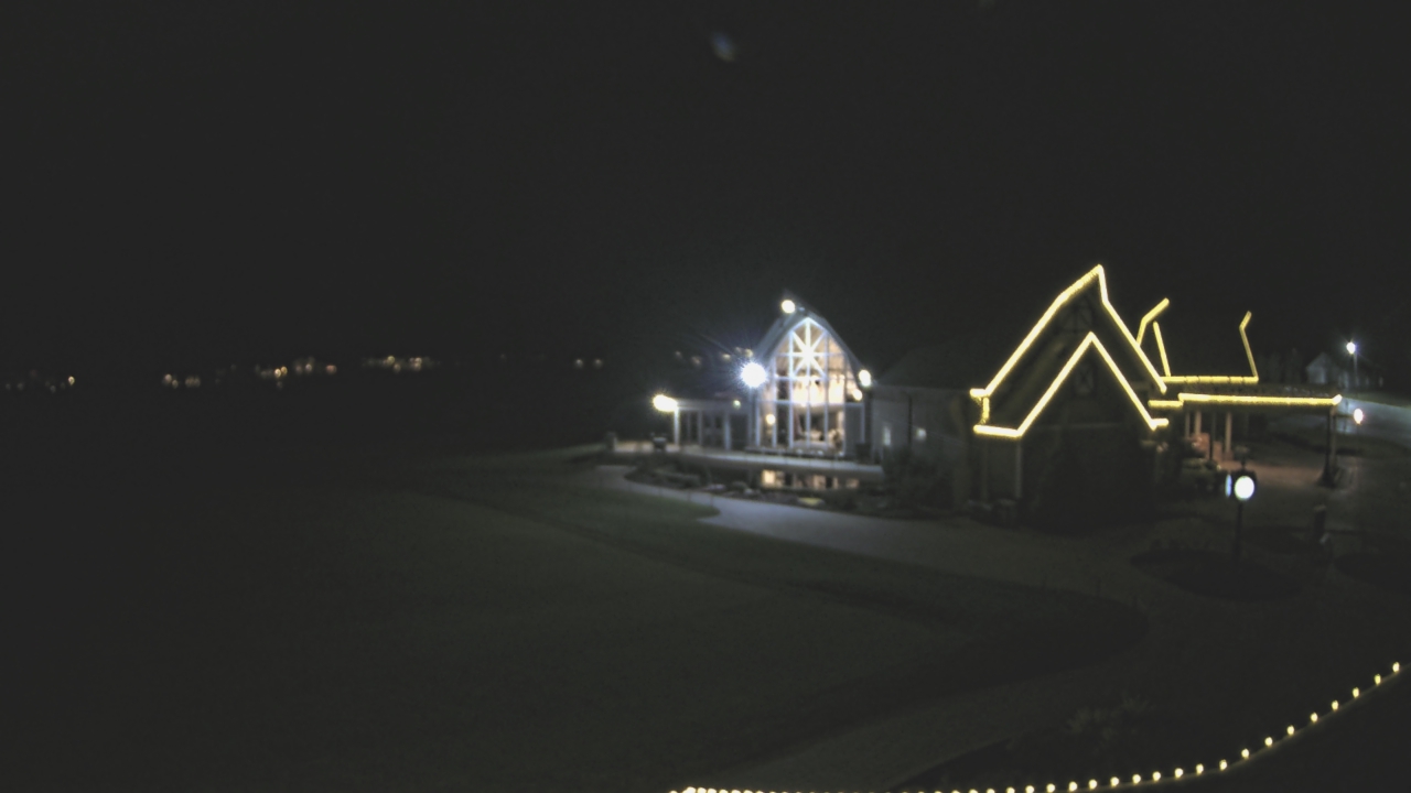 Thumbnail for current weather camera view from Coldstream Country Club in Cincinnati, Ohio