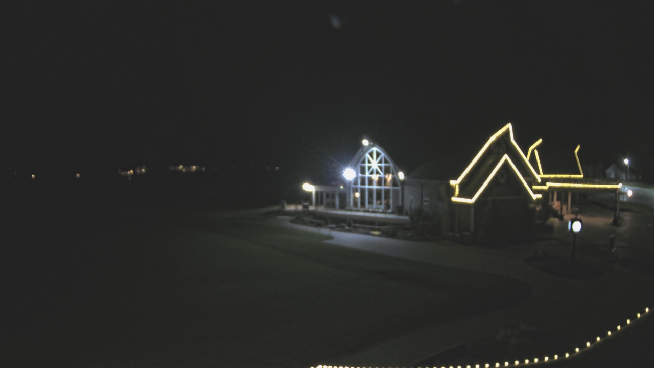 Thumbnail for current weather camera view from Coldstream Country Club in Cincinnati, Ohio