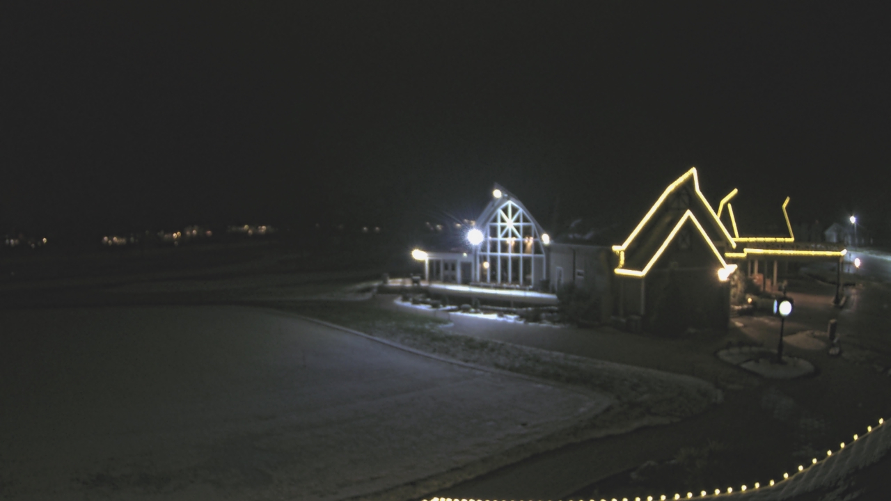 Thumbnail for current weather camera view from Coldstream Country Club in Cincinnati, Ohio